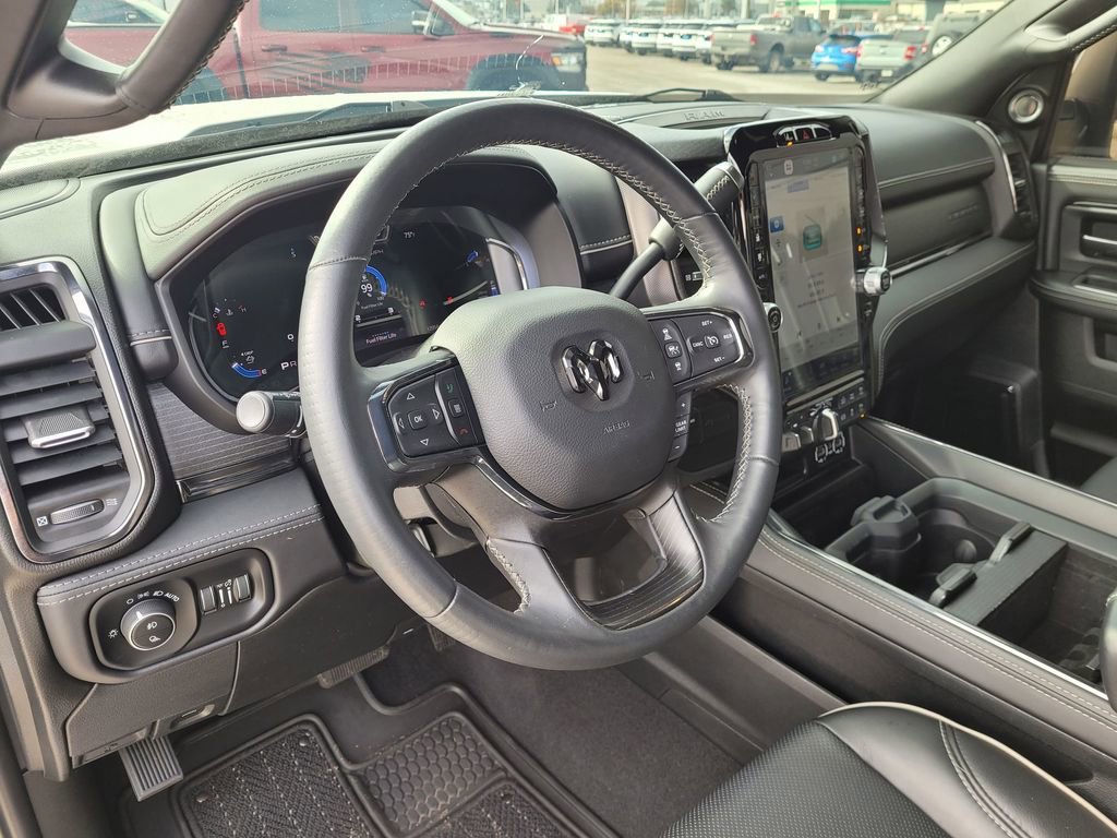 Used 2024 RAM 2500 Limited image 13