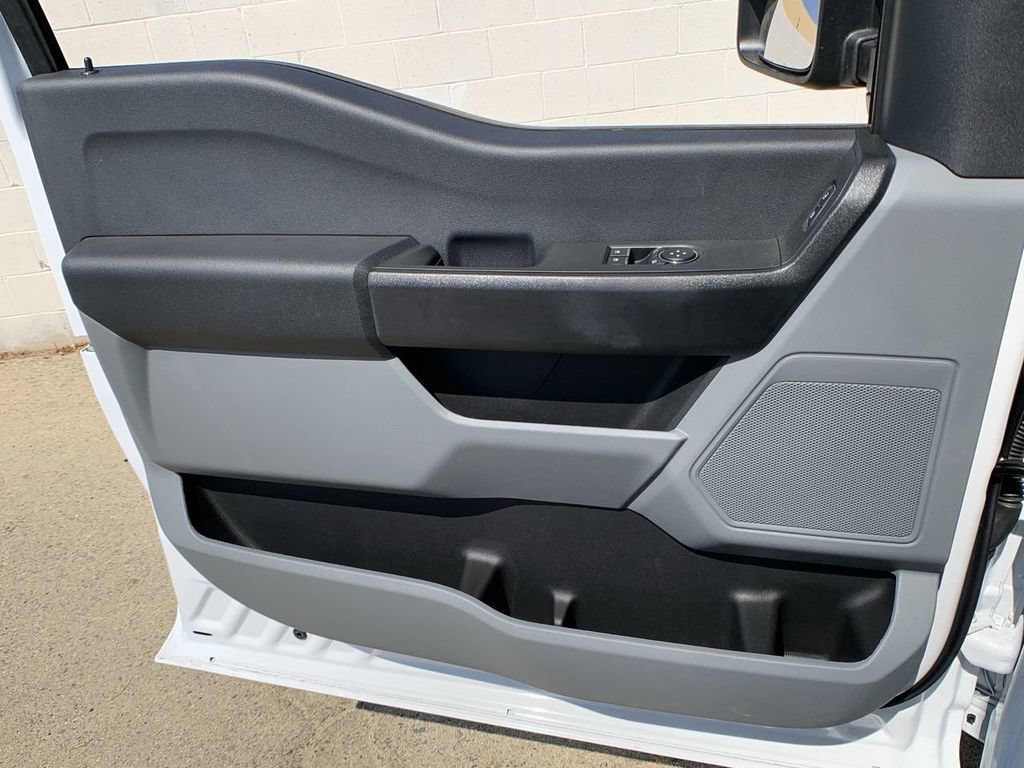 New 2025 Ford F350 XL w/ XL Chrome Package RWD image 20