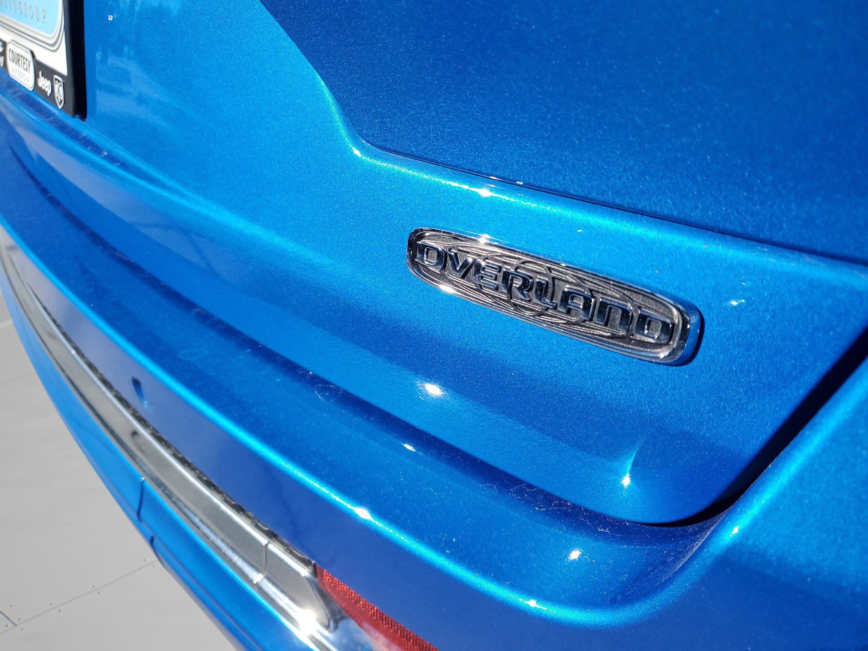 Used 2024 Jeep Grand Cherokee Overland w/ Advanced Protech Group III image 30