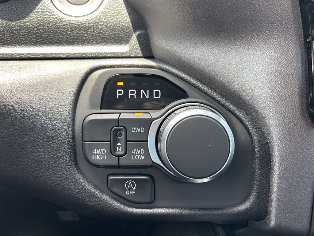 New 2026 RAM 1500 Express AWD/4WD image 19