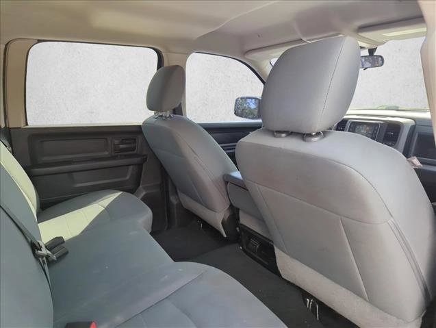 Used 2018 RAM 1500 Express w/ Express Value Package RWD image 23