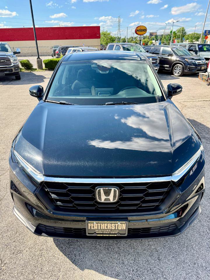 Used 2025 Honda CR-V LX image 10