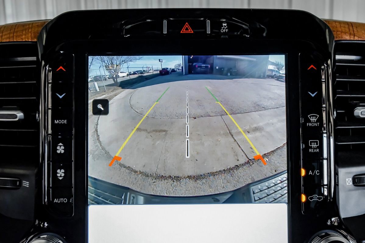 Used 2024 RAM 2500 Limited image 21