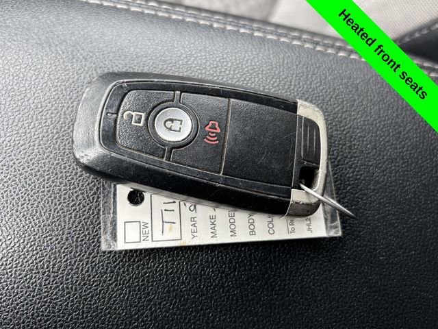 Used 2020 Ford Escape SE image 23