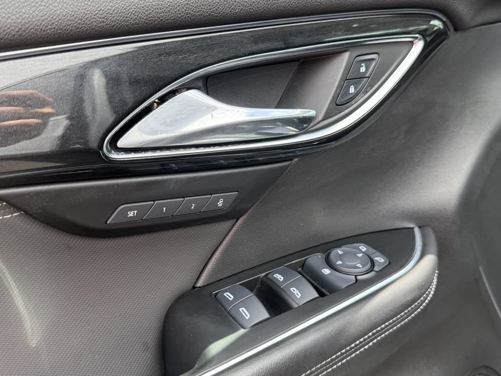 Used 2024 Buick Envision Preferred AWD/4WD image 10