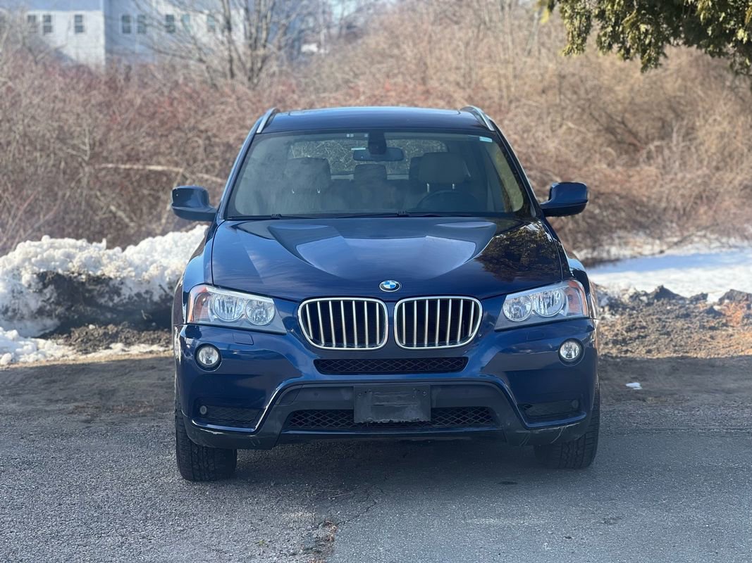 Used 2011 BMW X3 xDrive28i image 2