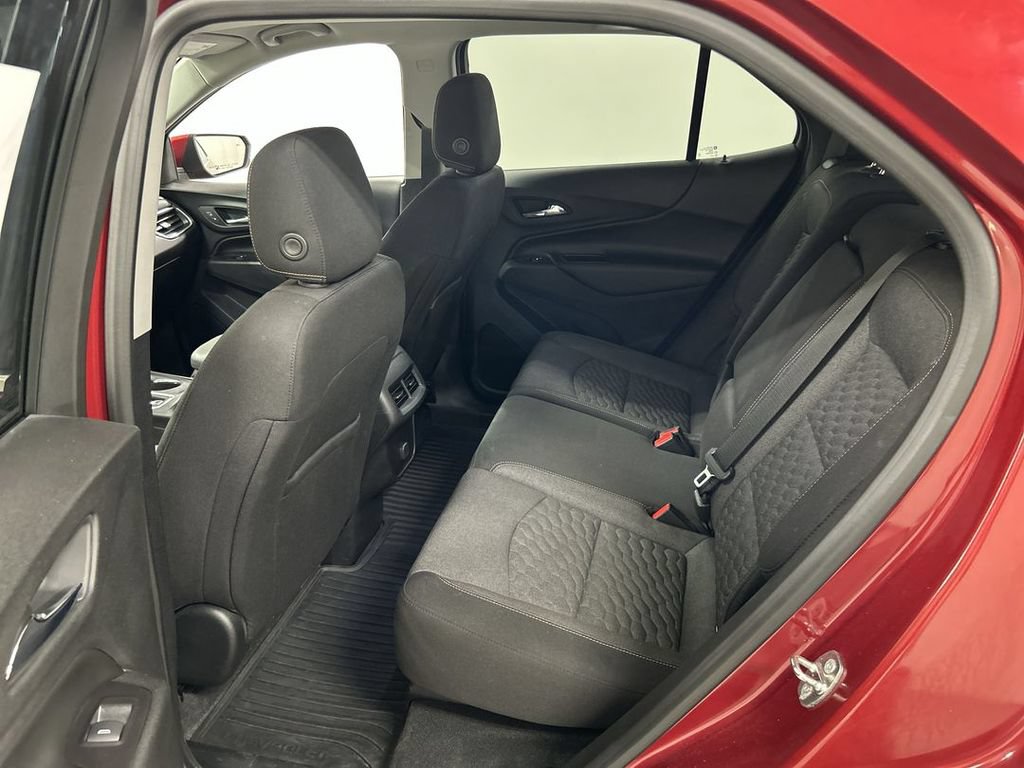 Used 2018 Chevrolet Equinox LT AWD/4WD image 19