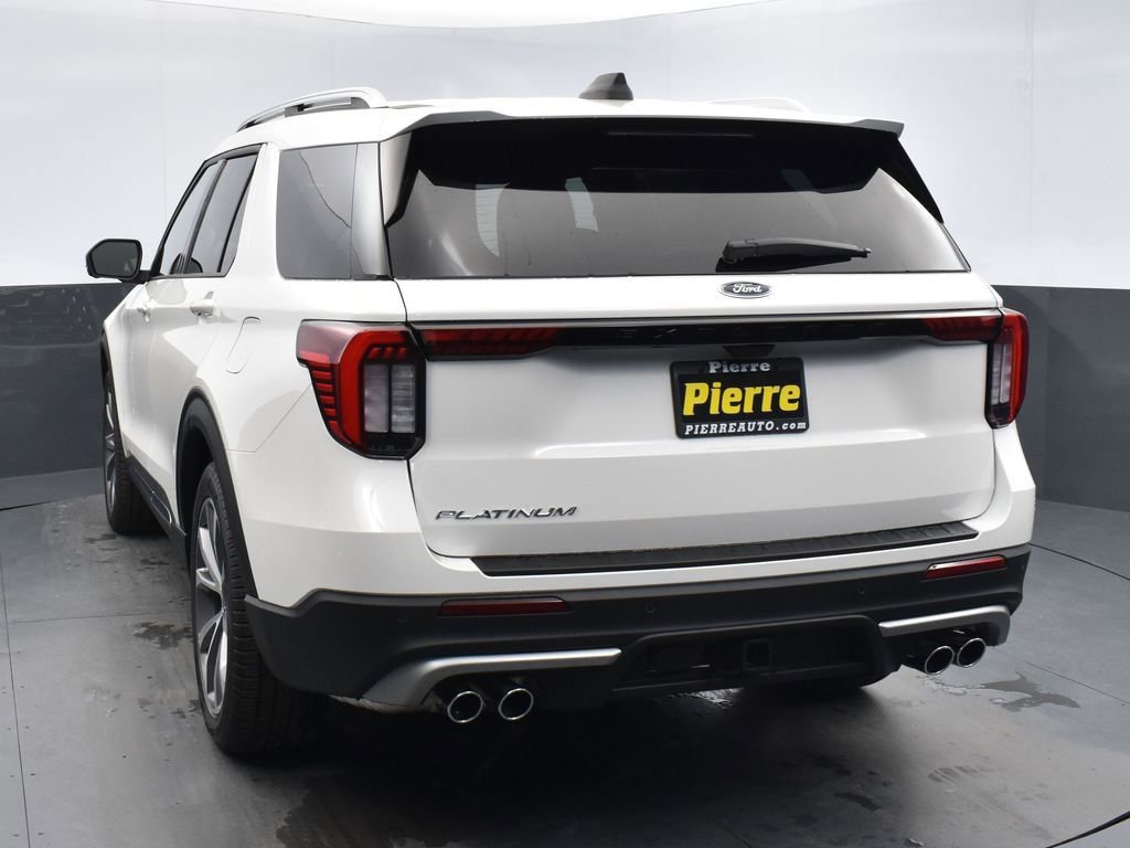 Used 2025 Ford Explorer Platinum w/ Ultimate Package image 7