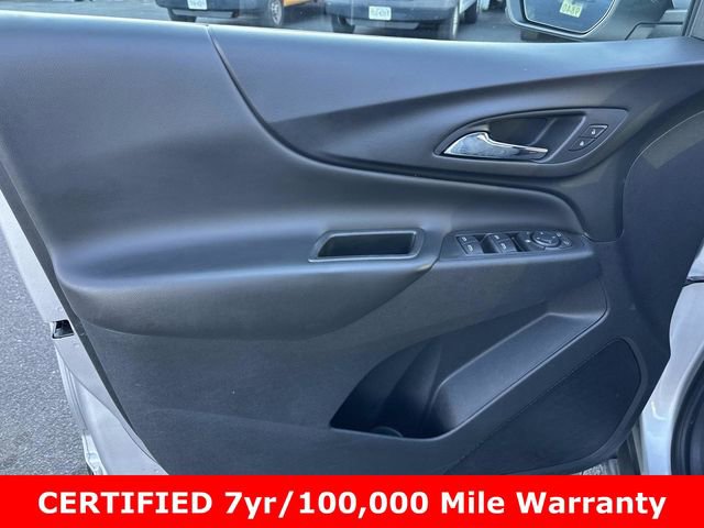 Used 2021 Chevrolet Equinox LT image 16