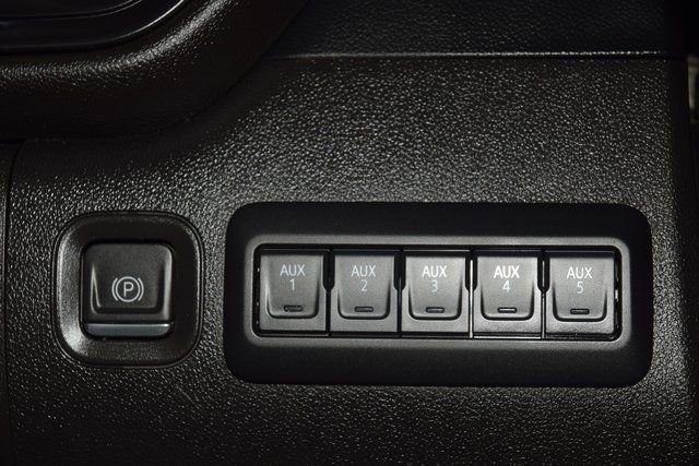 Used 2024 GMC Sierra 3500 Pro w/ Convenience Package image 26