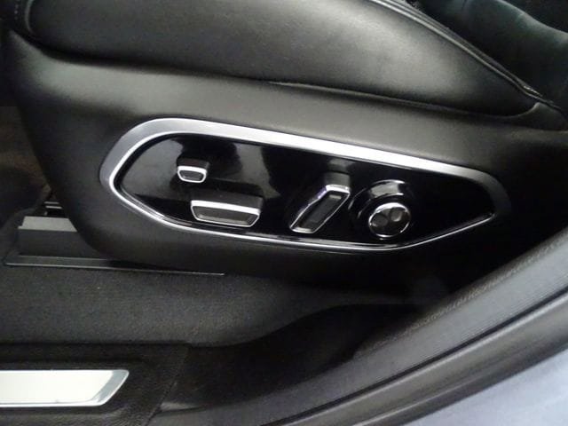 Certified 2023 Jeep Grand Cherokee Overland w/ Advanced Protech Group III image 3