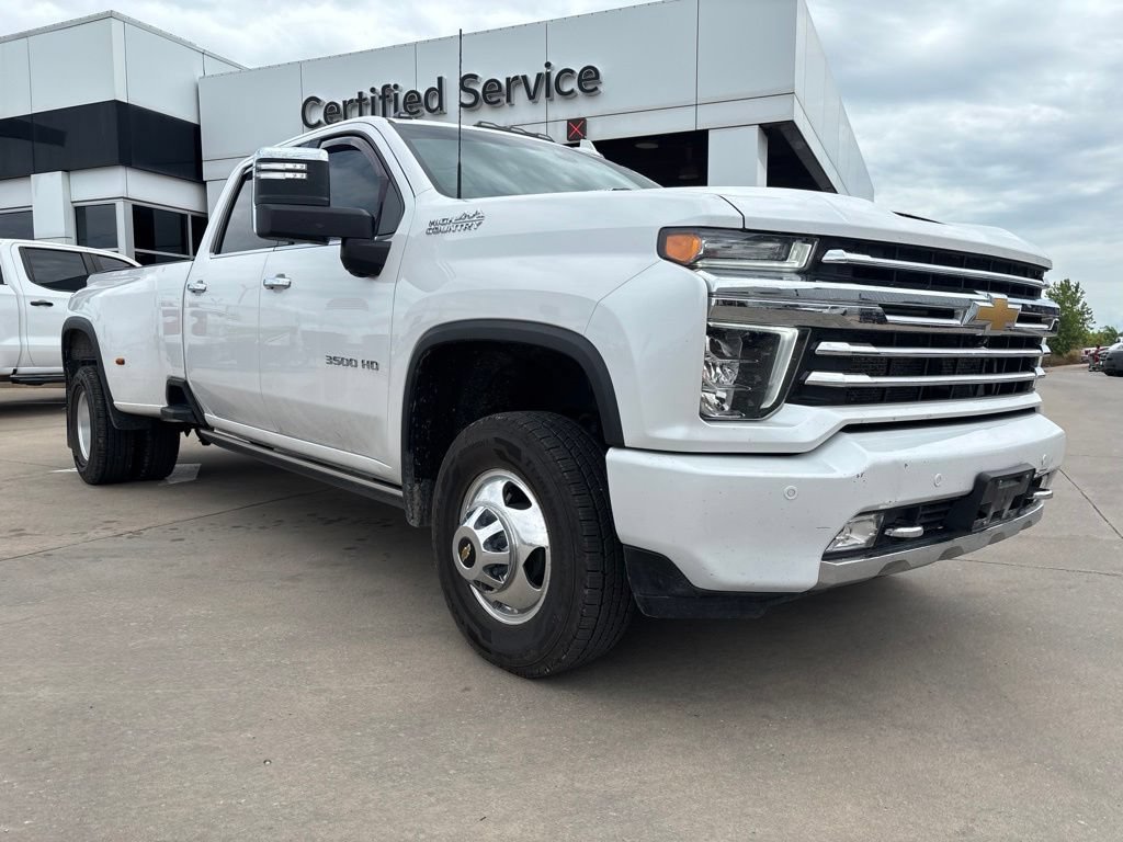 Used 2022 Chevrolet Silverado 3500 High Country w/ Technology Package AWD/4WD image 22