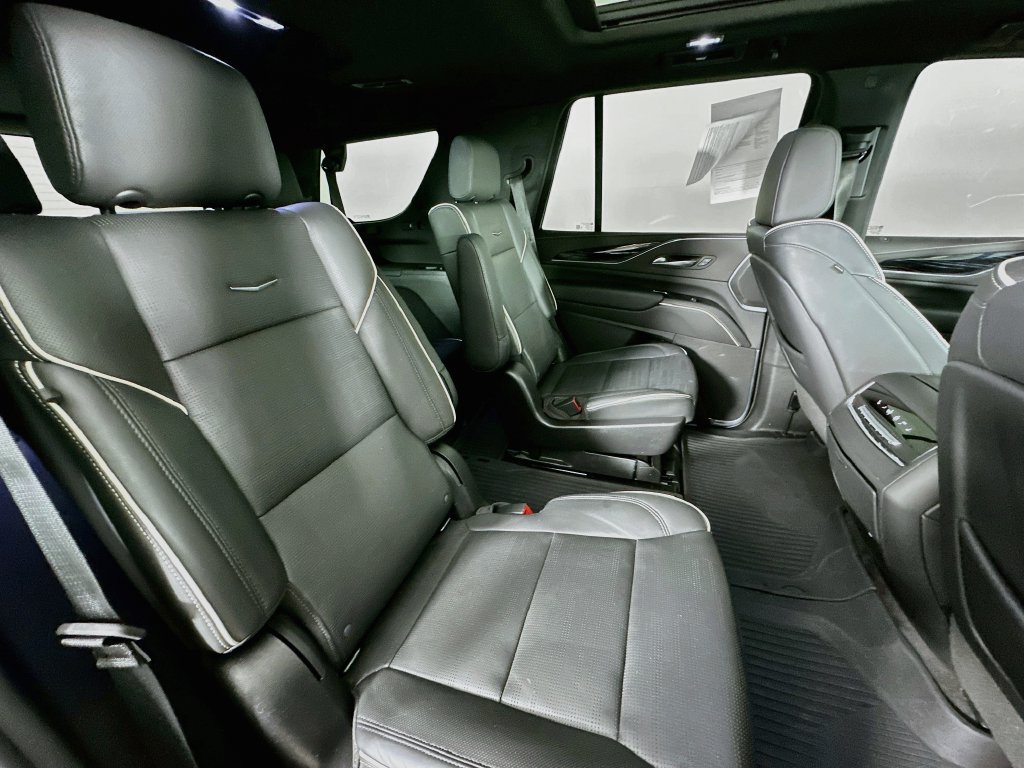 Used 2023 Cadillac Escalade Sport w/ Touring Package AWD/4WD image 37