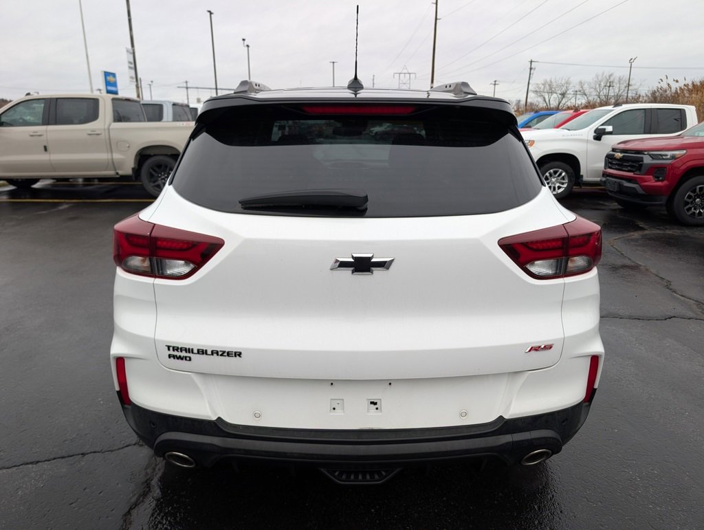Used 2021 Chevrolet TrailBlazer RS w/ Sun and Liftgate Package image 6