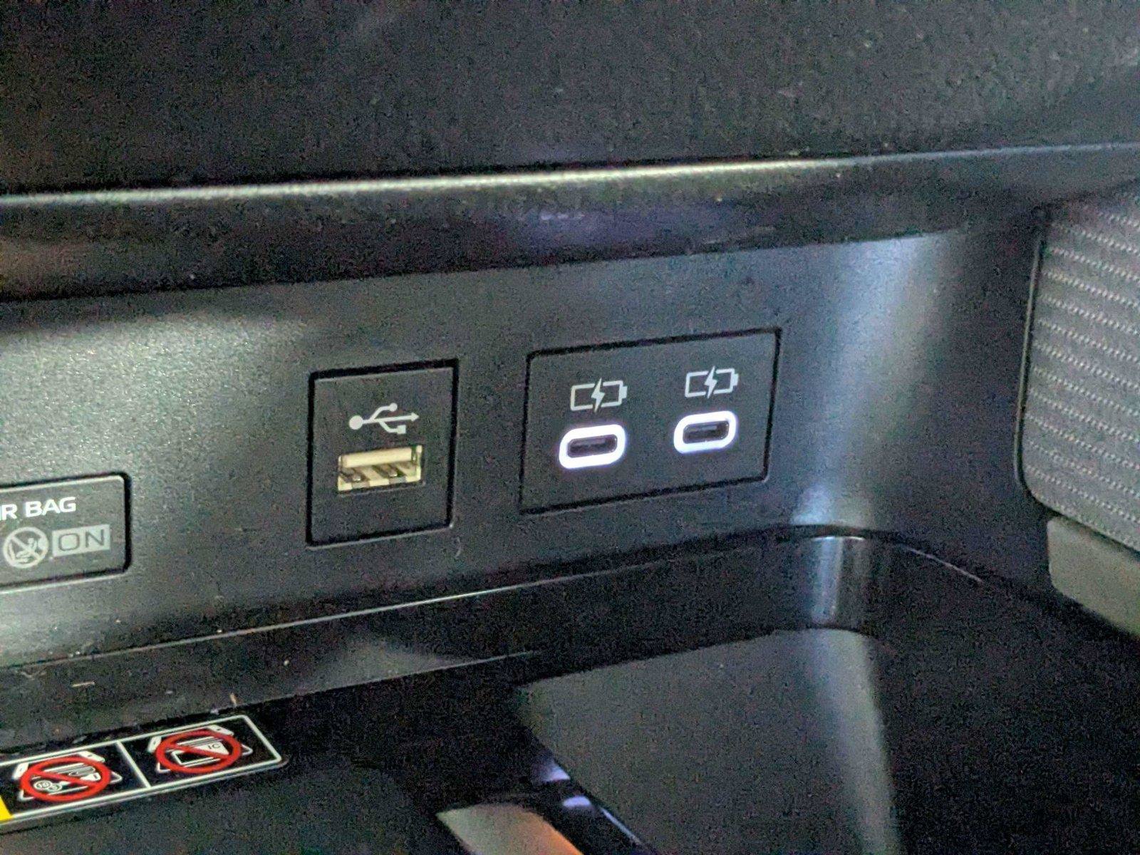 Certified 2025 Toyota Camry SE w/ Convenience Package FWD image 22