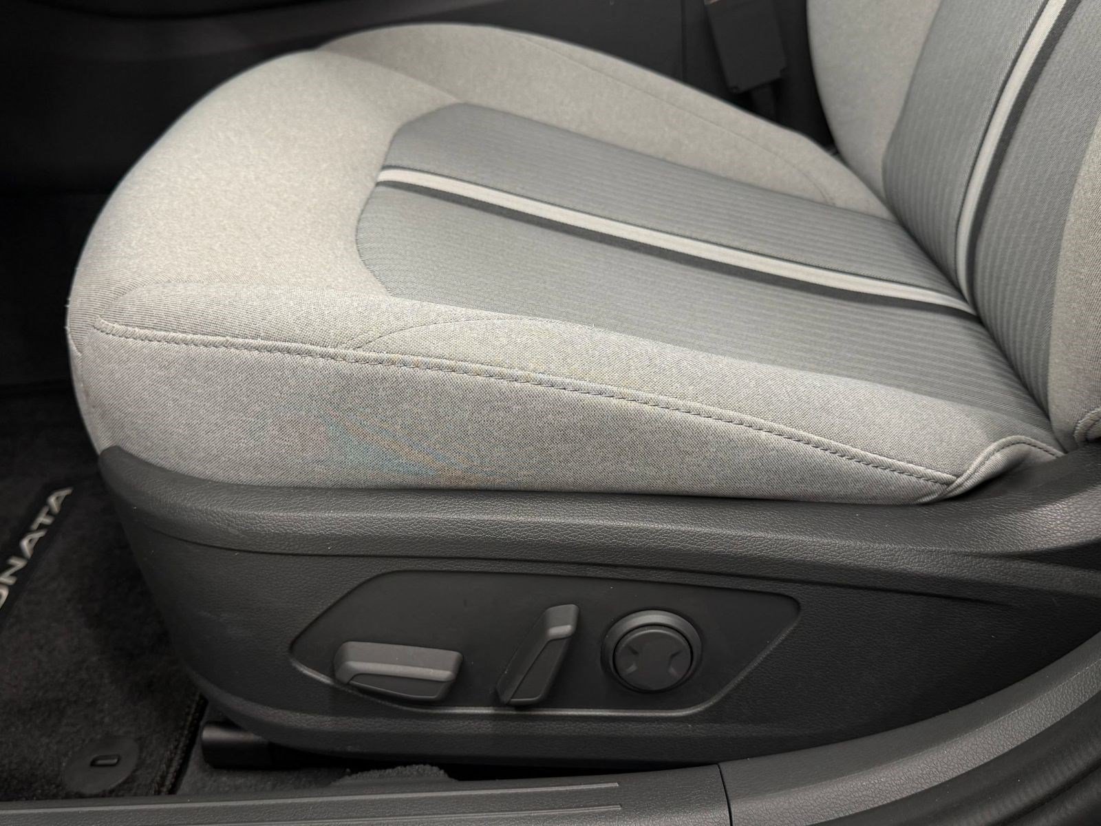 Used 2022 Hyundai Sonata SEL FWD image 13