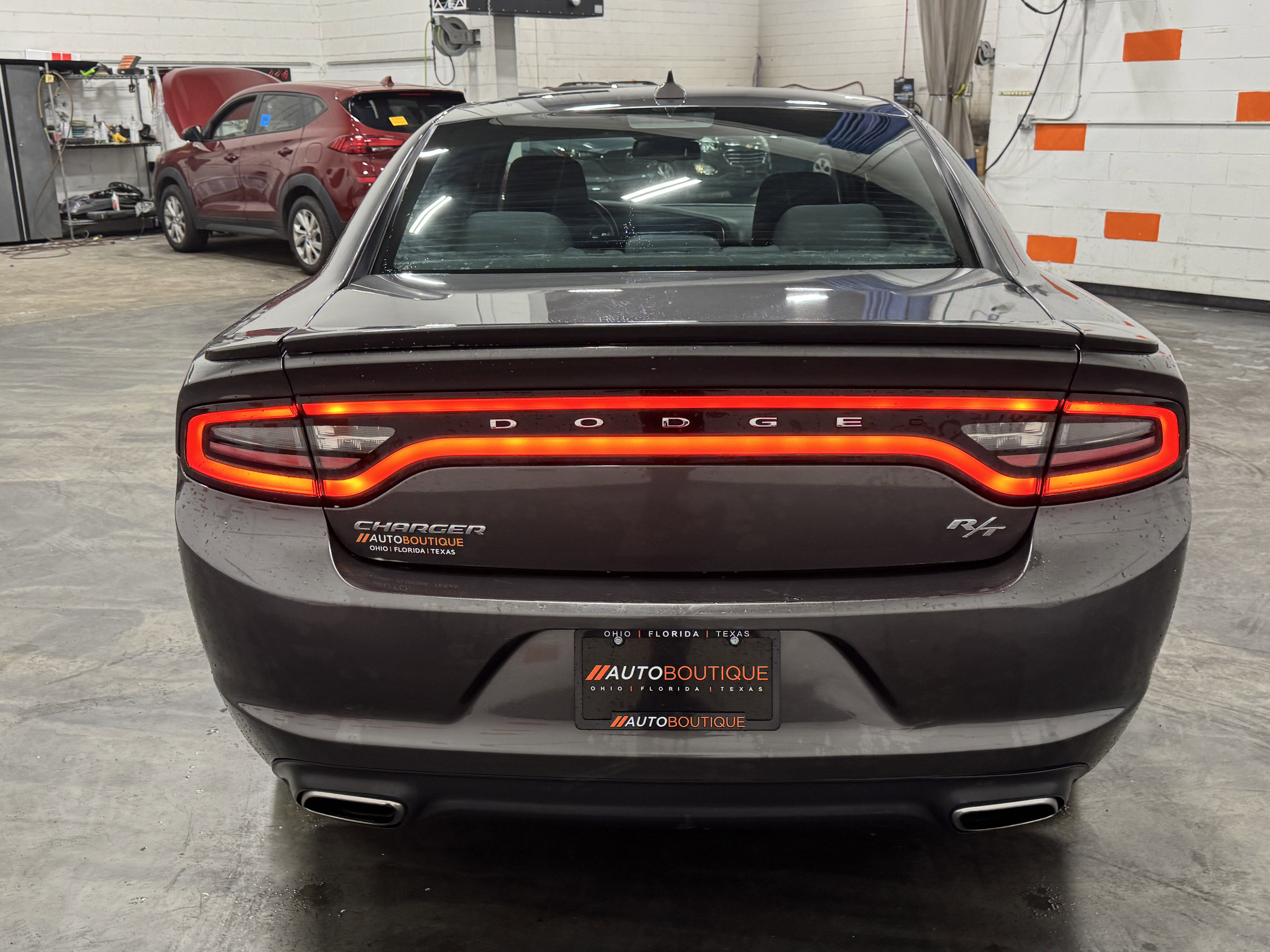 Used 2017 Dodge Charger R/T image 11