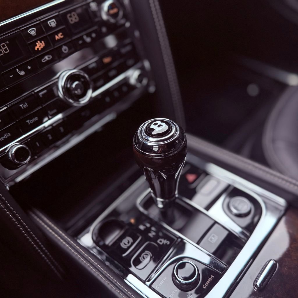 Used 2014 Bentley Mulsanne image 10