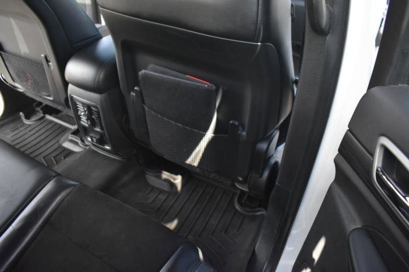 Used 2020 Jeep Grand Cherokee Altitude AWD/4WD image 19