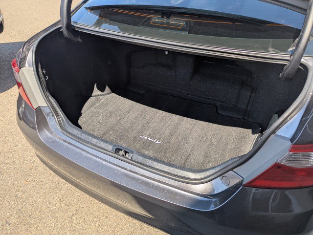 Used 2016 Toyota Camry LE FWD image 26