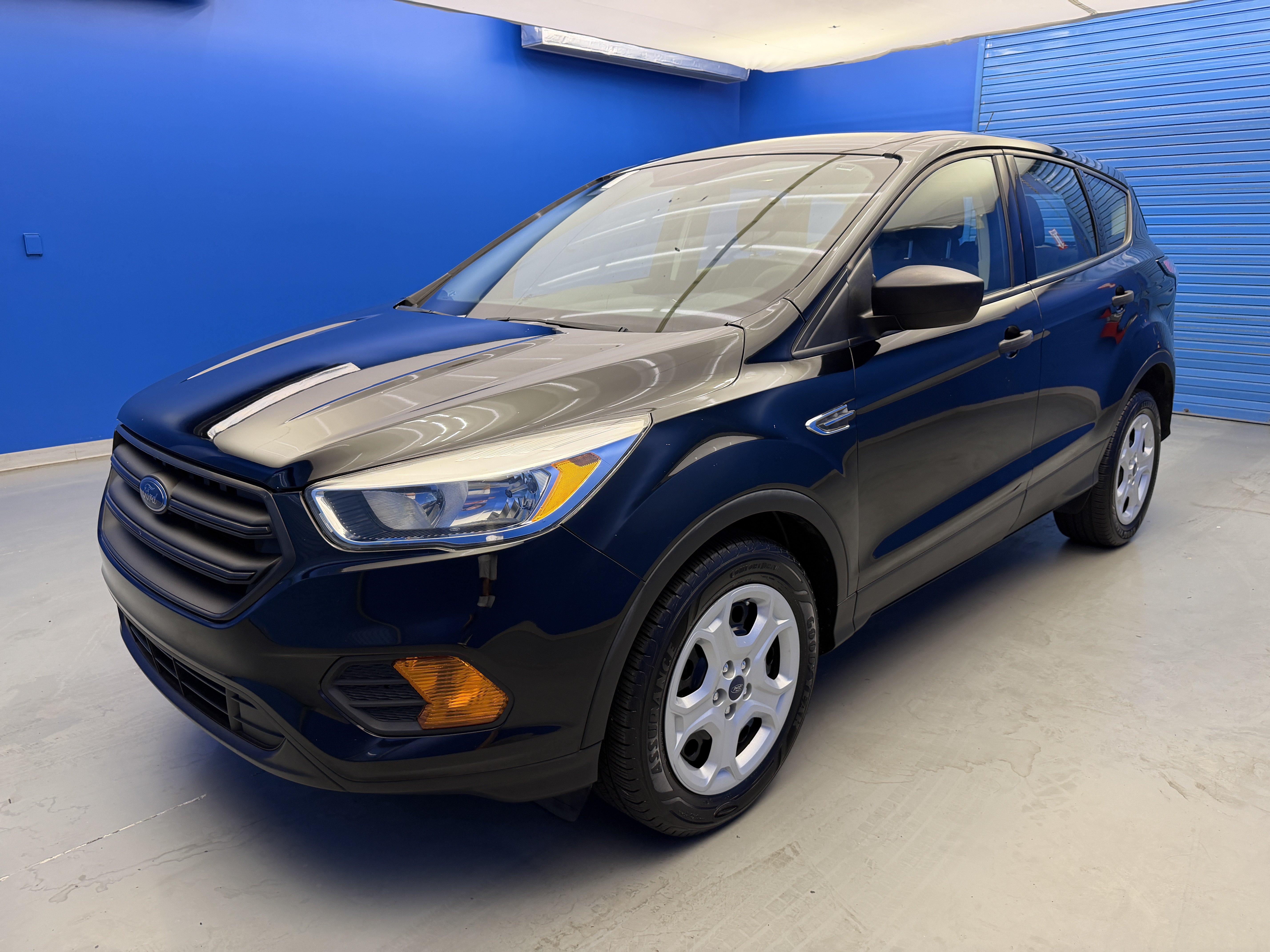 Used 2017 Ford Escape S FWD image 4
