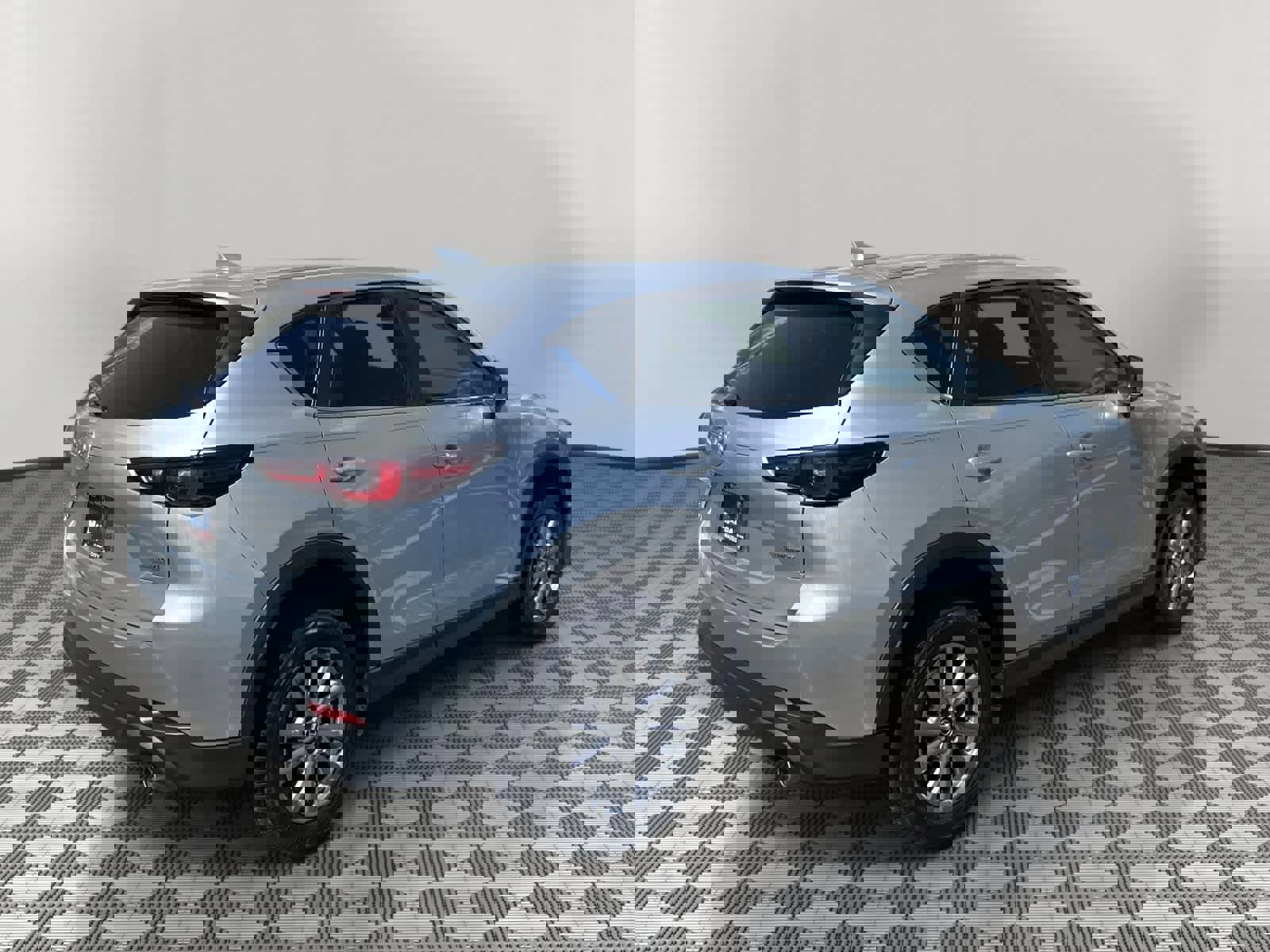 Used 2023 MAZDA CX-5 AWD 2.5 S w/ Preferred Package image 5