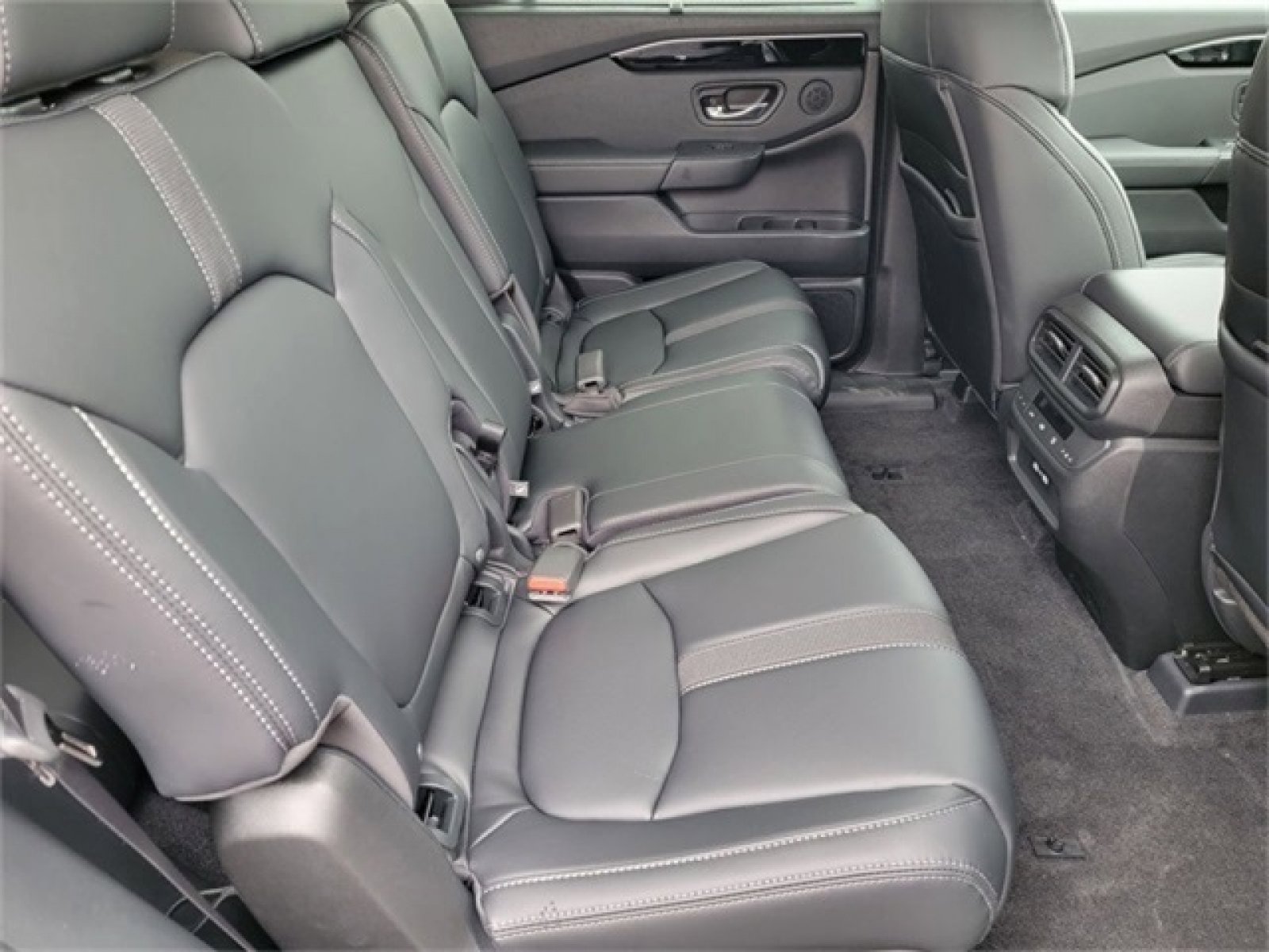 New 2025 Honda Pilot EX-L image 19