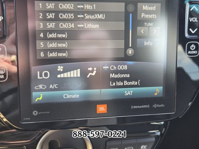 Used 2022 Toyota Prius Prime Limited FWD image 23