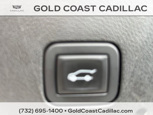 Certified 2024 Cadillac Escalade Premium Luxury w/ LPO, Floor Liner Package AWD/4WD image 18