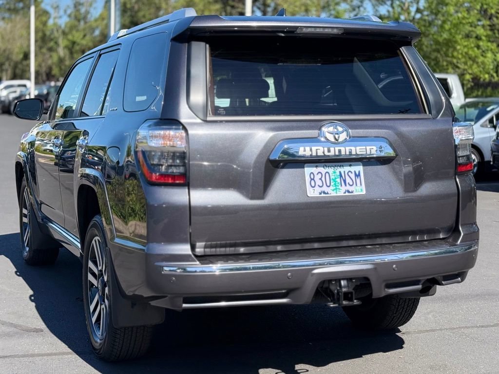 Certified 2022 Toyota 4Runner Limited AWD/4WD image 3
