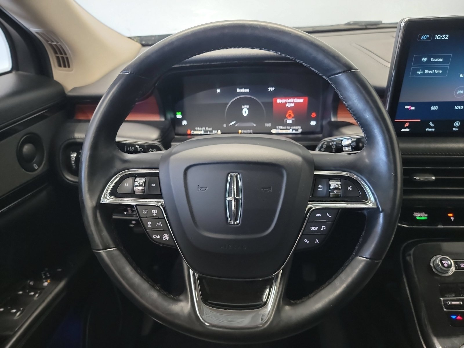 Used 2022 Lincoln Nautilus Reserve w/ Equipment Group 201A AWD/4WD image 17