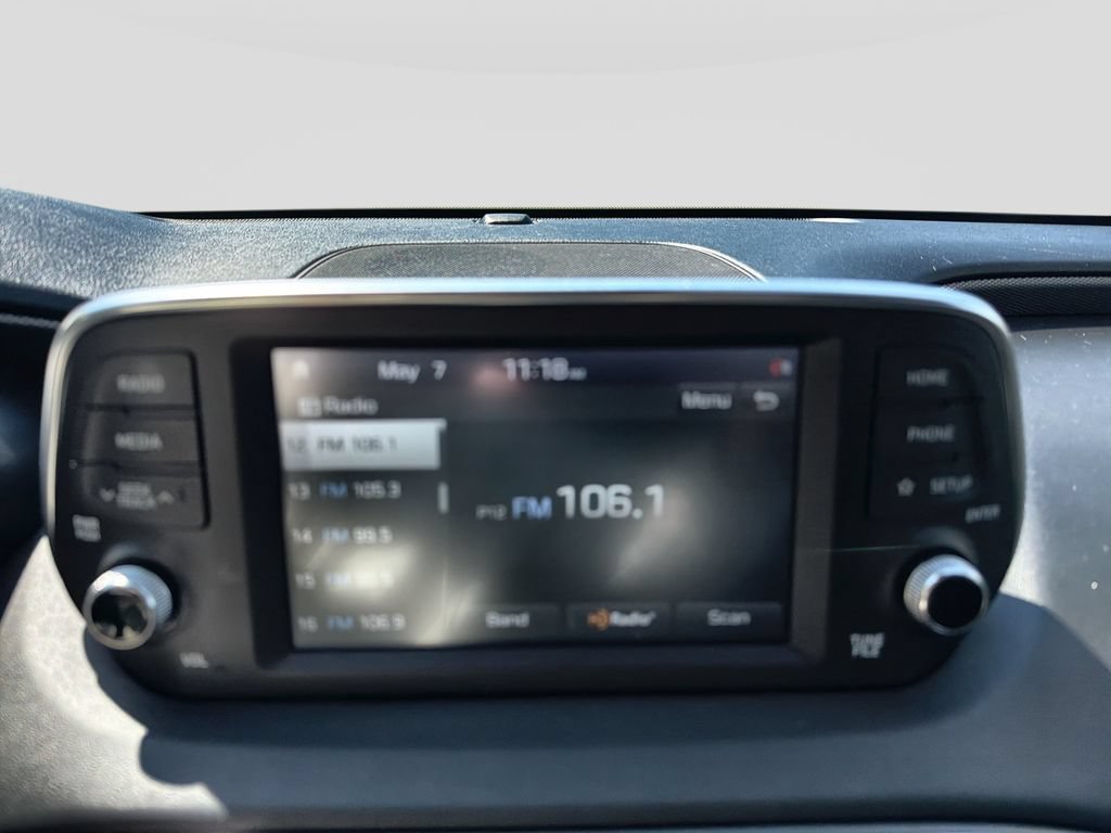 Used 2020 Hyundai Santa Fe SEL w/ Convenience + Premium Package AWD/4WD image 23