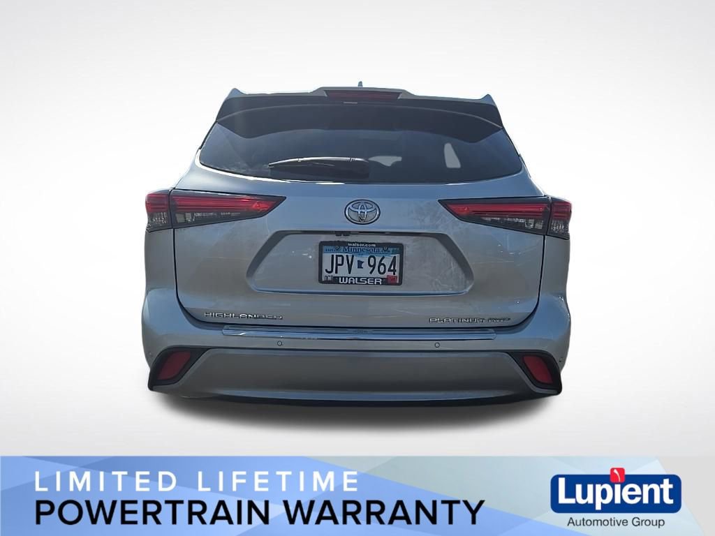 Used 2021 Toyota Highlander Platinum AWD/4WD image 5
