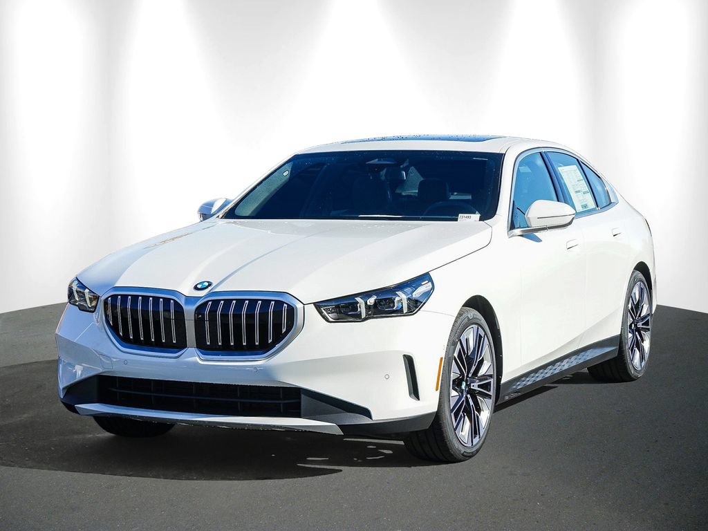 New 2027 BMW 530i w/ Convenience Package RWD image 3