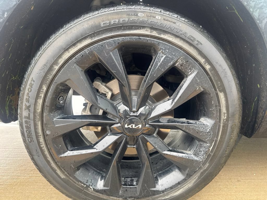 Used 2023 Kia Sorento SX FWD image 17