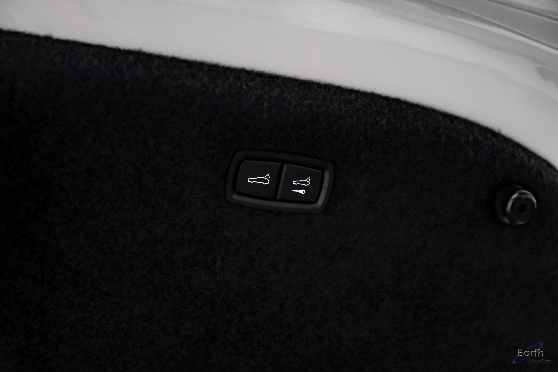 Used 2020 Porsche Taycan Turbo S image 91