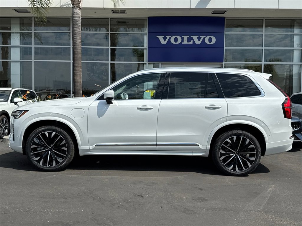 New 2026 Volvo XC90 T8 Ultra image 2