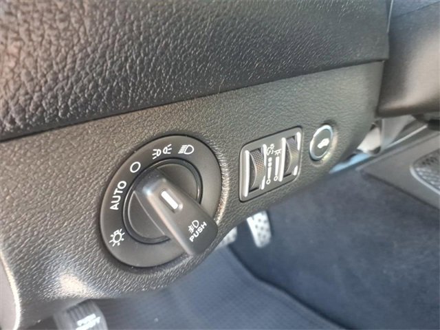 Used 2022 Dodge Challenger GT image 11