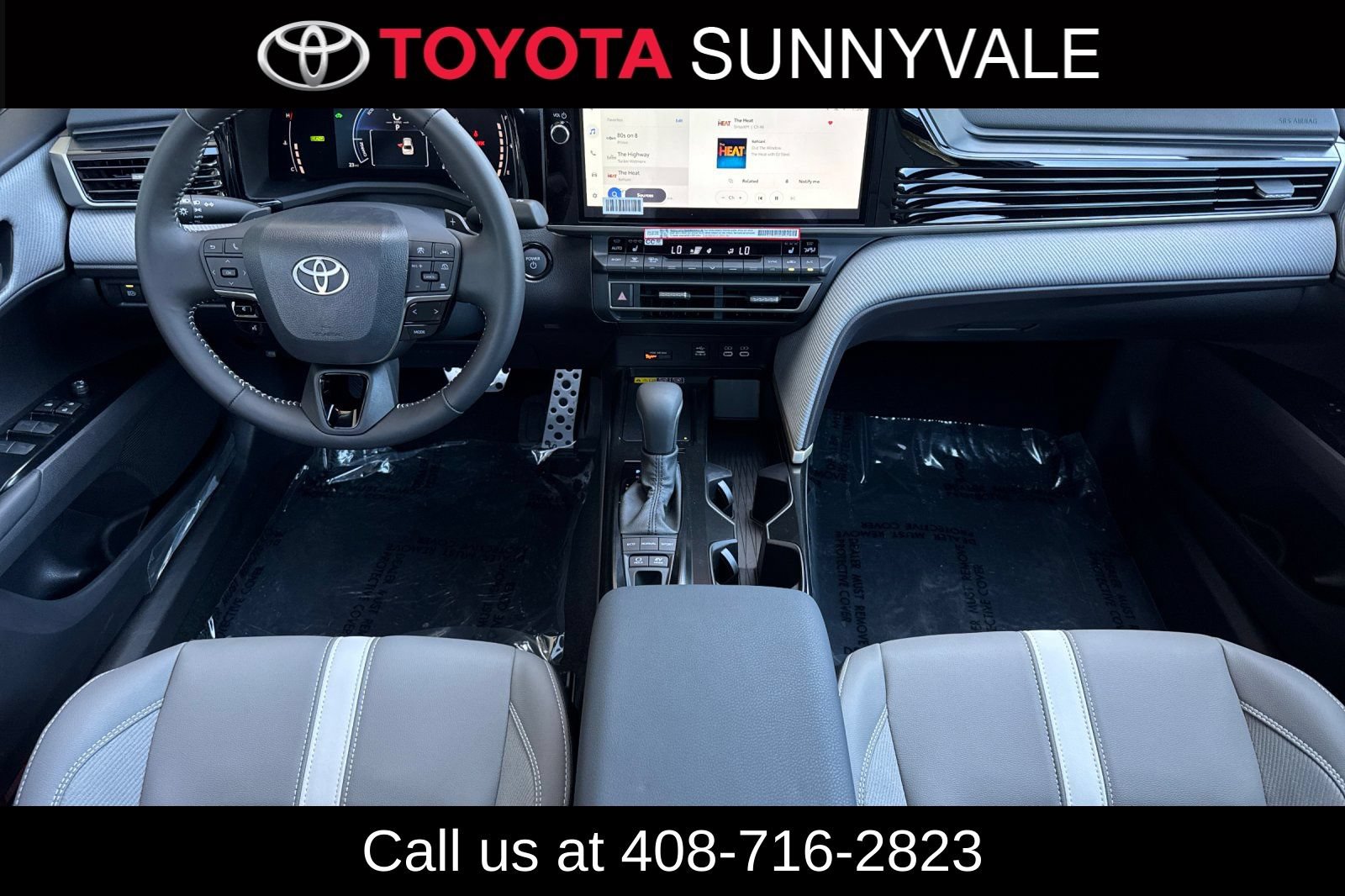 Used 2026 Toyota Camry SE w/ Multimedia Upgrade Package FWD image 4