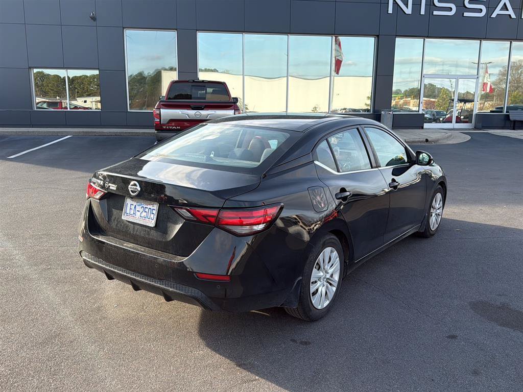 Certified 2021 Nissan Sentra S FWD image 13