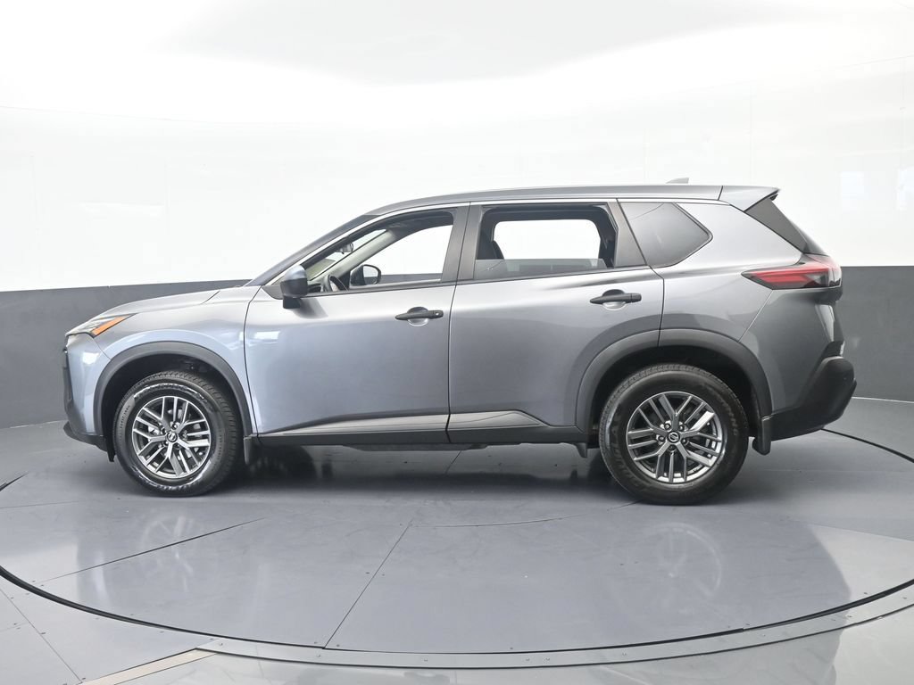 Used 2021 Nissan Rogue S FWD image 3