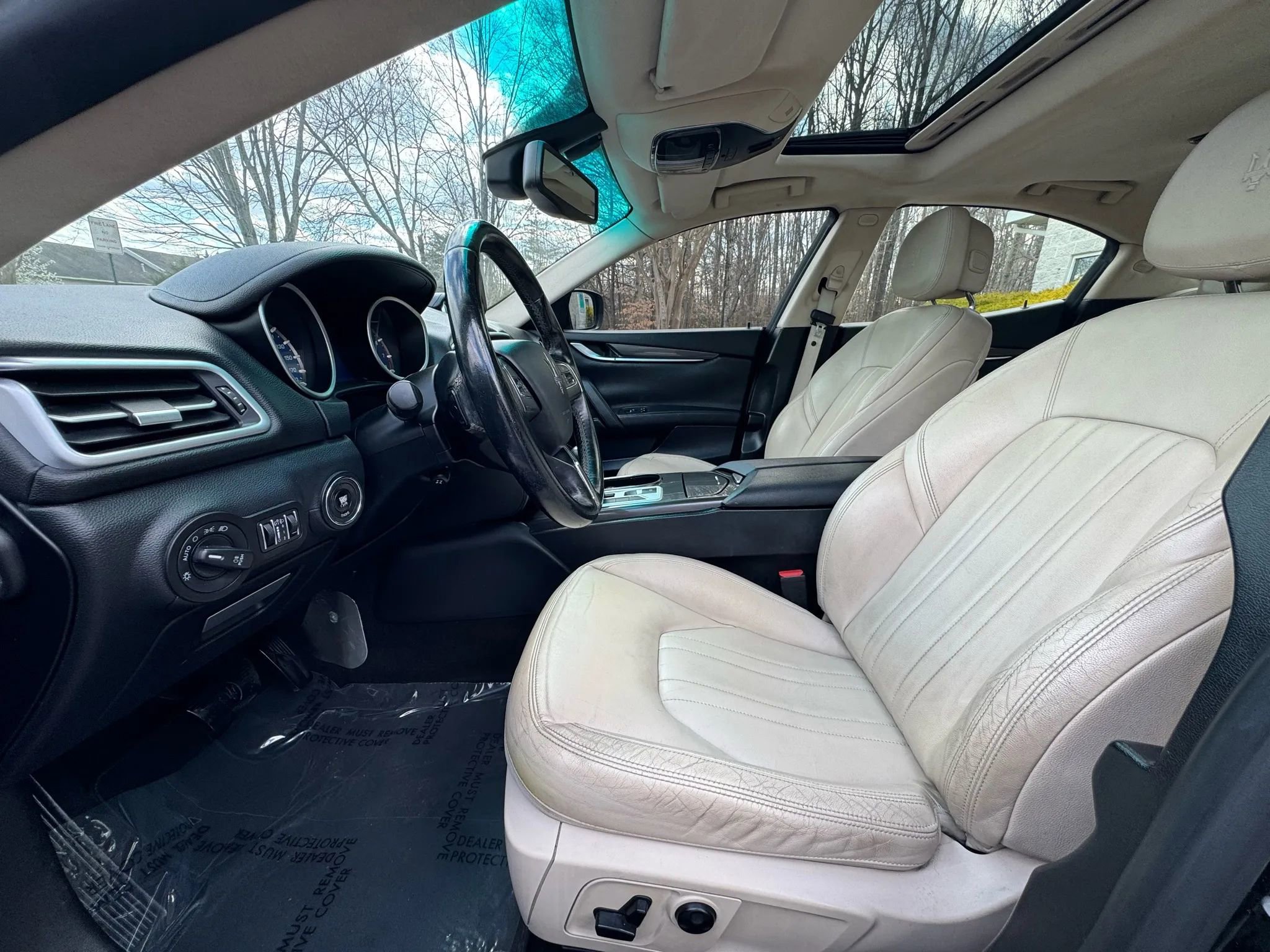 Used 2015 Maserati Ghibli image 14