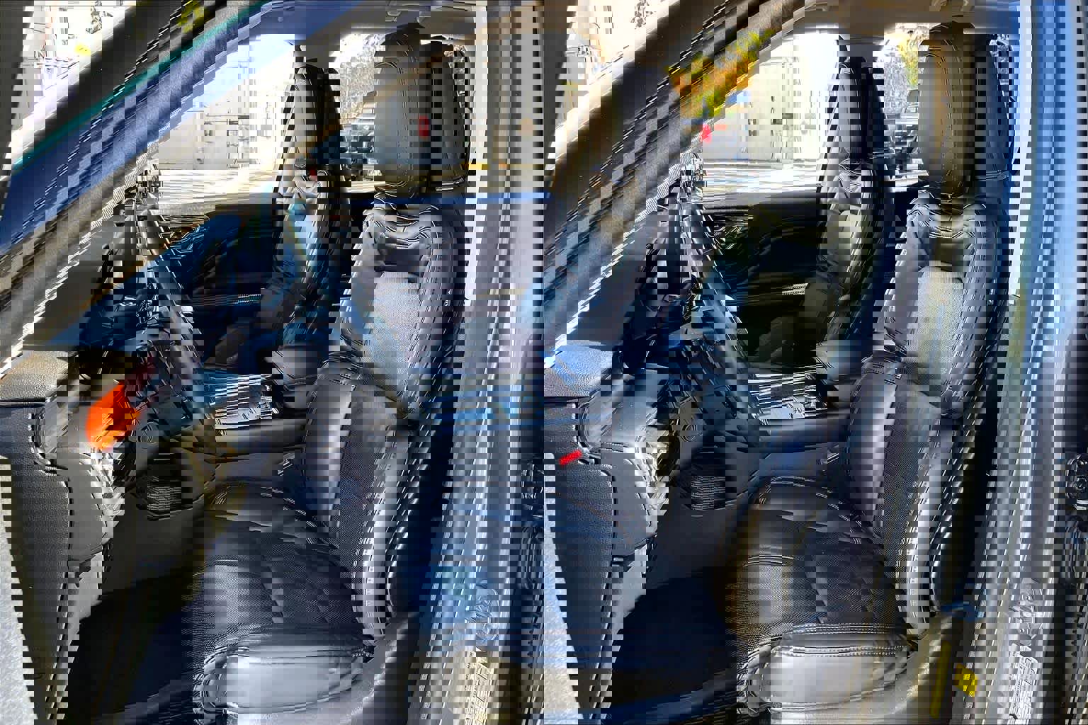 Used 2023 Lincoln Aviator Reserve w/ Equipment Group 201A image 7