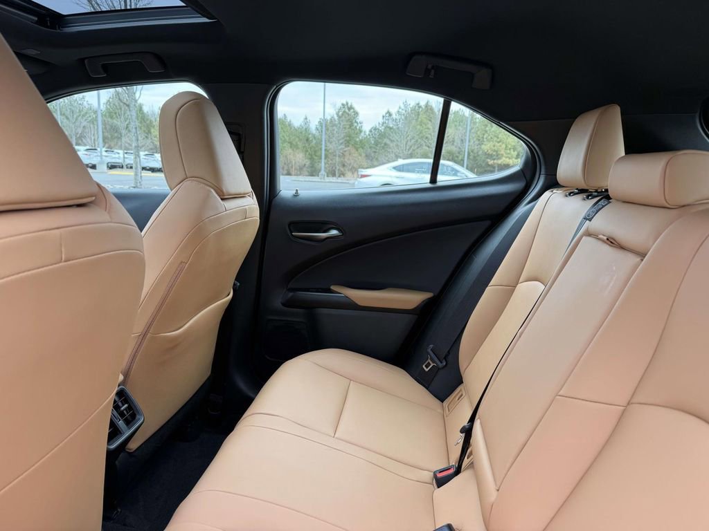 Used 2025 Lexus UX 300h AWD w/ Accessory Package (Z1) image 16