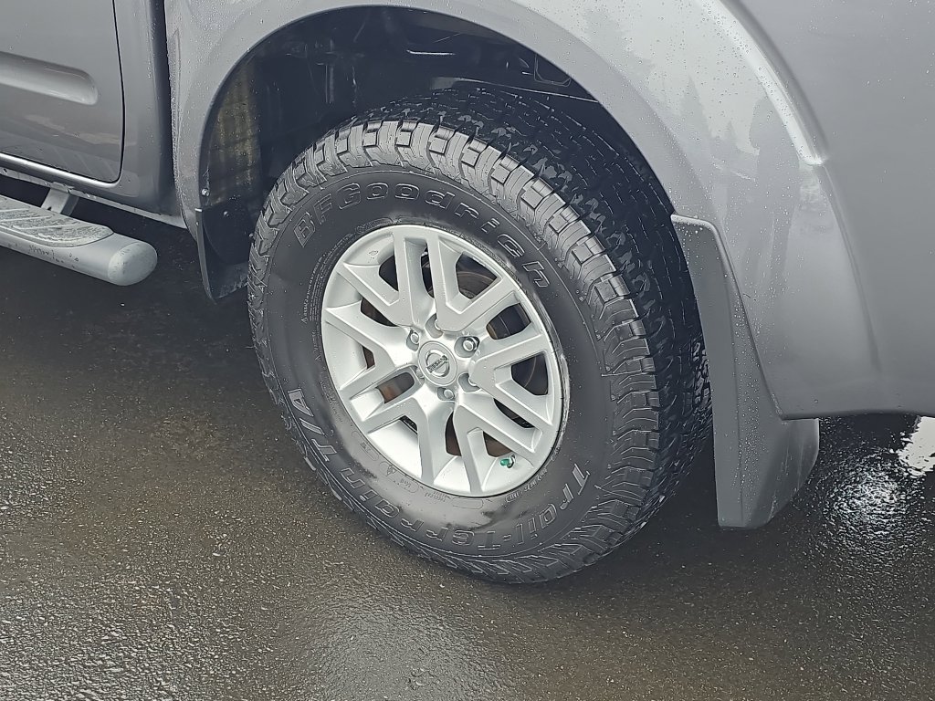 Used 2016 Nissan Frontier SV w/ SV Value Truck Package image 10