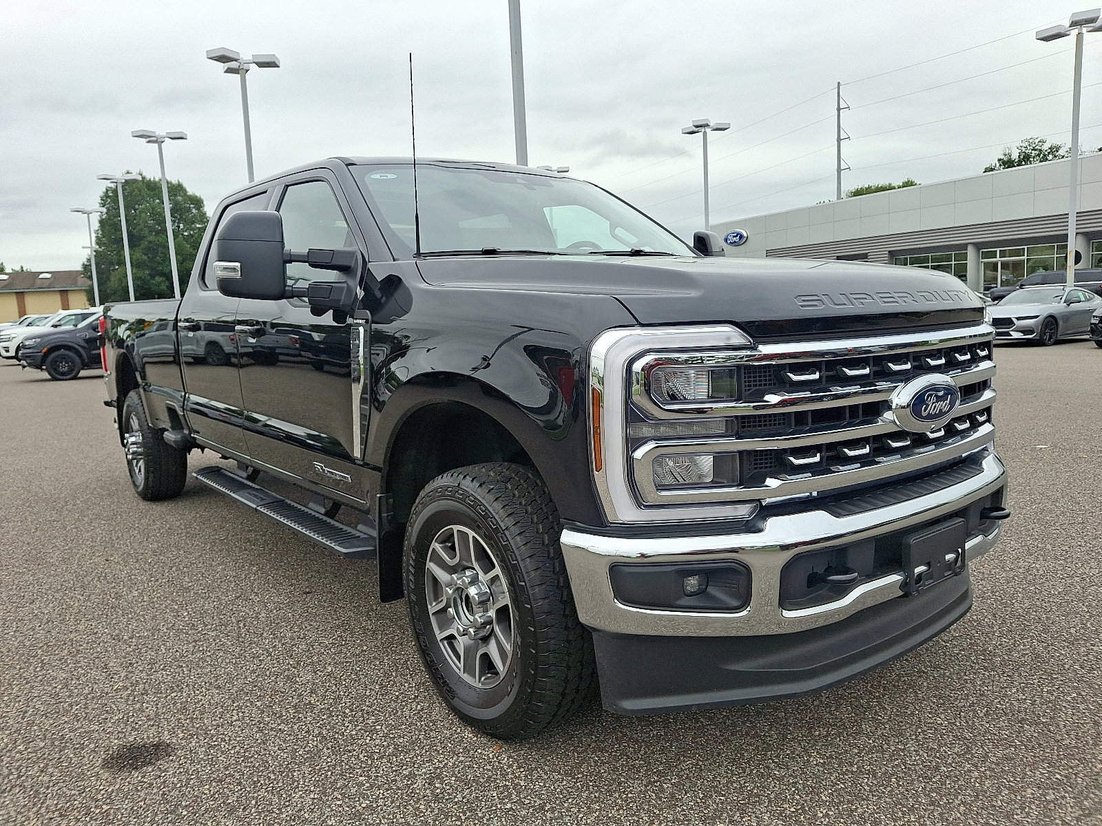 Certified 2025 Ford F350 Lariat image 2