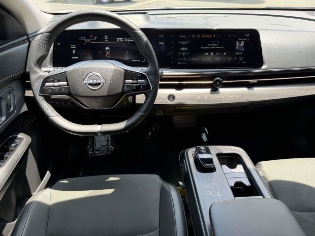 Used 2024 Nissan Ariya AWD image 19