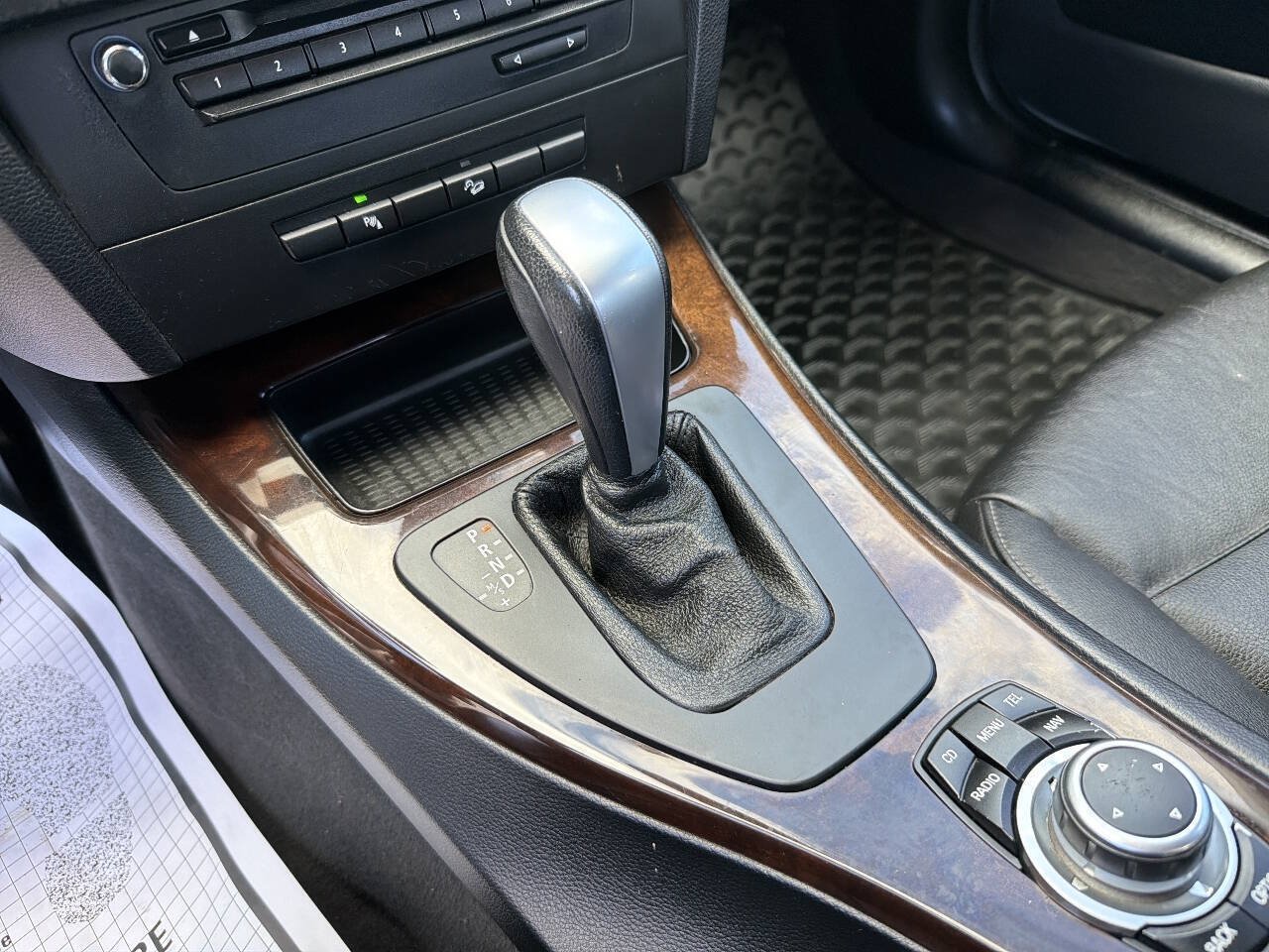 Used 2011 BMW 328i xDrive Sedan AWD/4WD image 31