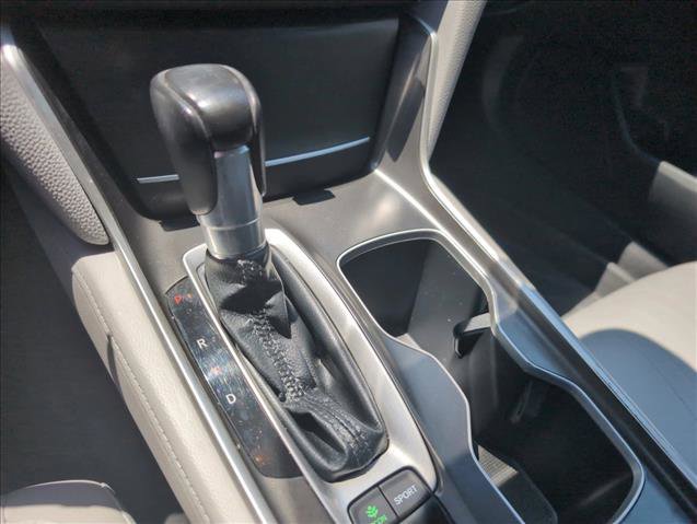 Used 2018 Honda Accord Touring image 15