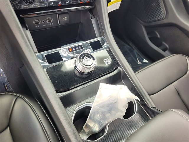 New 2025 Jeep Grand Cherokee Limited image 24